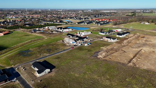 Dronebillede af Byggeri ved Fejring Marken.